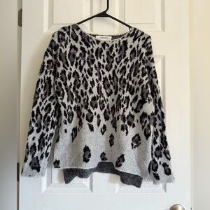 Workshop Republic Clothing Leopard Cheetah Animal Print Sweater XS Cozy Warm
